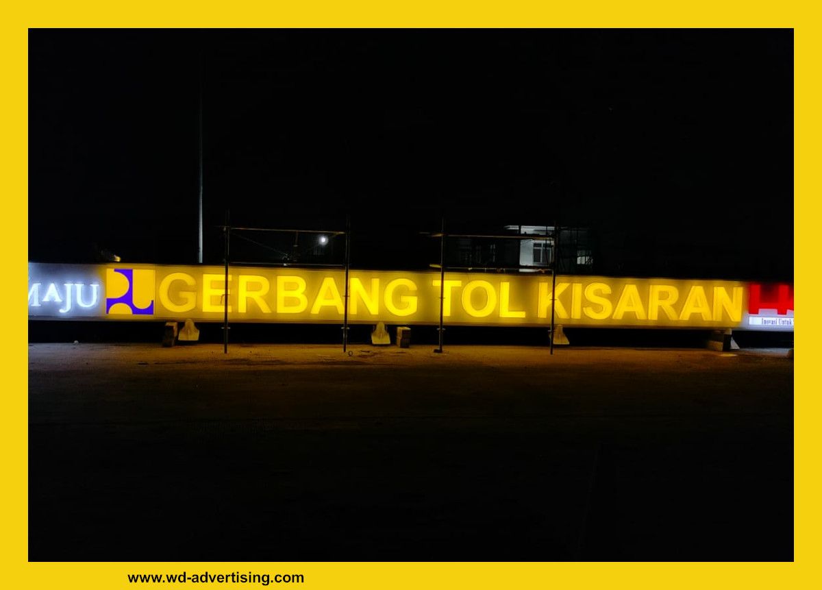 Neon Box Huruf Timbul di Medan